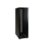 Gabinete 42U Tipo Piso SmartRack Armado, Medidas:199.39x60x109,22 Cms., Peso:127Kg Capacidad: 3.000